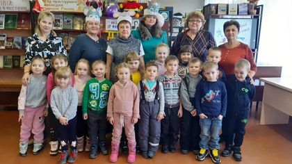 На литературном празднике "Добрый друг детей", посвящённом юбилею Самуила Маршака побывали сегодня воспитанники детского сада №2 поселка Нарышкино.